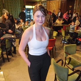 Jindřiška Hanušová je rovněž herečkou.