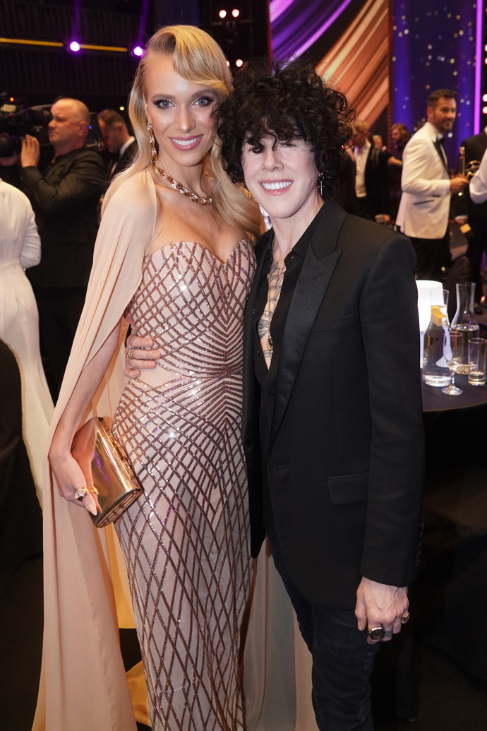 Moderátorka a modelka Iveta Maurerová tvoří se zpěvačkou LP pár už téměř tři roky. Společně se objevily například na Českém slavíkovi v roce 2024.