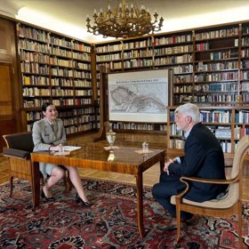 V dubnu měl být zveřejněn rozhovor s prezidentem Petrem Pavlem. Ministerstvo obrany ho prý cenzurovalo. 