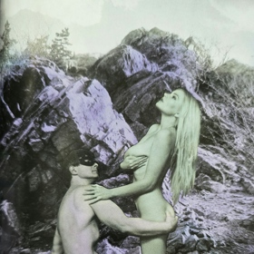 Ariana fotografie vlastnoručně kolorovala. 