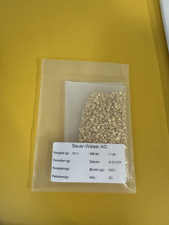 Zlato je samo o sobě velmi křehké.