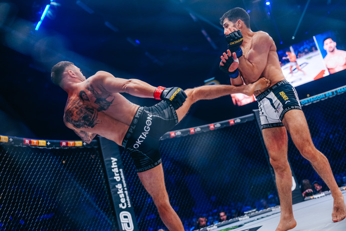 Vladimír Lengál versus Ozan Aslaner. 