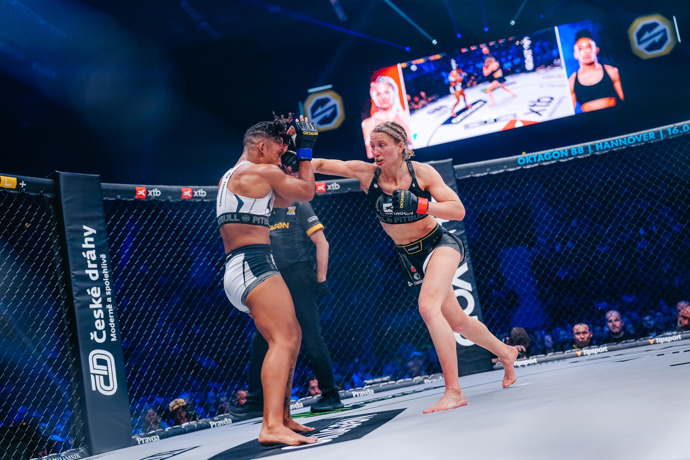 Lucia Szabová porazila soupeřku.