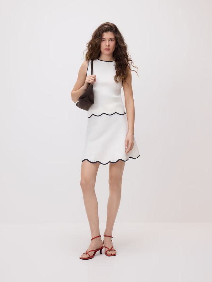 Halenka s sukně s kontrastním lemováním, Reserved, halenka 559 Kč, sukně 599 Kč