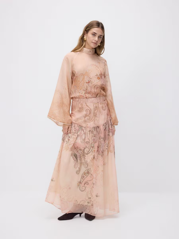 Vzorovaná halenka a sukně, Reserved, halenka 999 Kč, sukně 1199 Kč