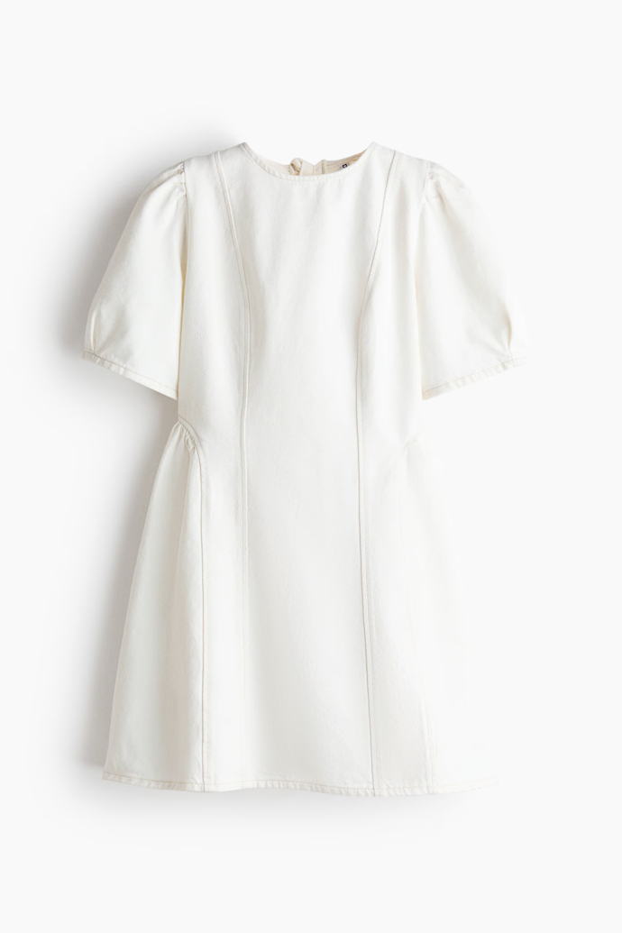 Džínové šaty s rozšířenou sukní, H&M, 739 Kč