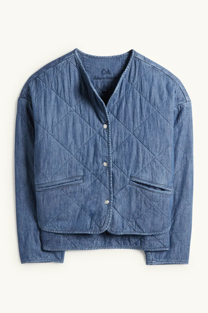 Džínová prošívaná oversize bunda, C&A, 998 Kč