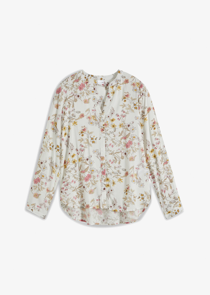 Podobnou halenku s květinovým potiskem seženete i u značky Bonprix, a to za 499 Kč.