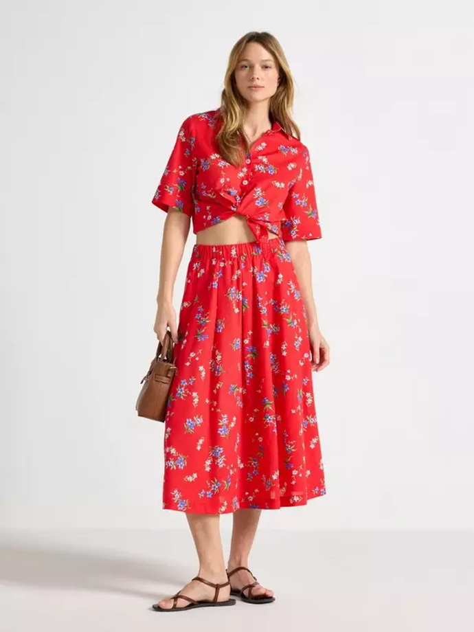 Vzorovaná košile s krátkým rukávem a midi sukně, Lindex, košile 699 Kč, sukně 999 Kč