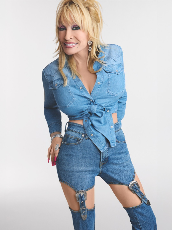 Některé kousky z kolekce Dollly Parton byly ještě odvážnější.