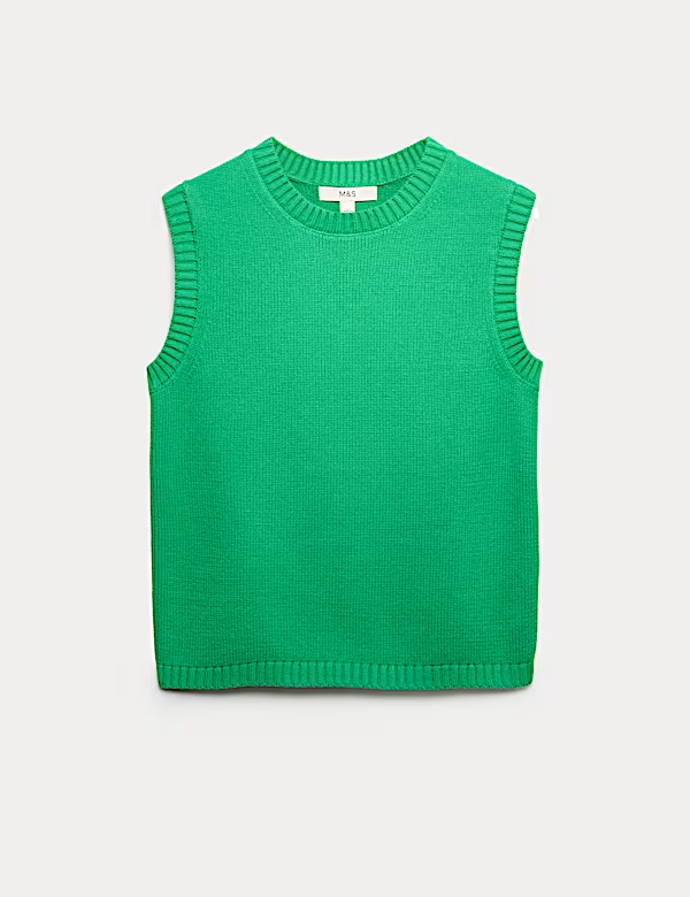 Pletená vesta s vysokým podílem bavlny, Marks&Spencer, 699 Kč