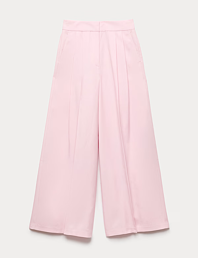 Kalhoty palazzo s plisováním, Marks&Spencer, 1499 Kč