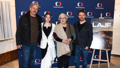 FOTO: Sophia Šporclová s hereckými kolegy z filmu Lajf.