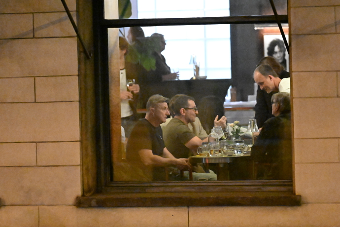 Ondřej Vetchý nemohl na oslavě narozenin Ani Geislerové chybět.