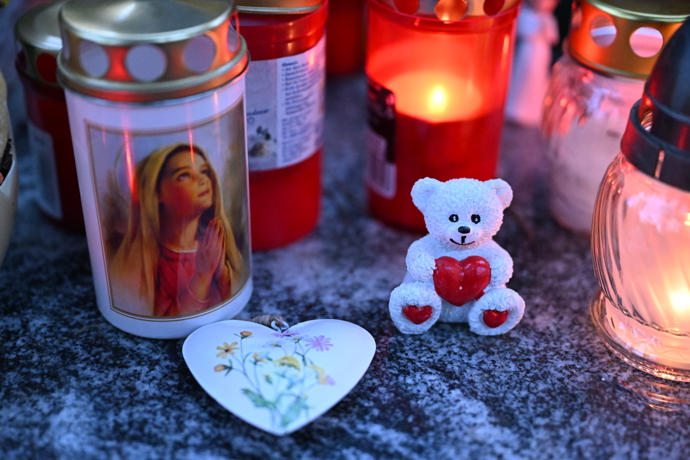 Hrobeček Aničky Slováčkové na Vinohradském hřbitově.