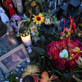 Hrobeček Aničky Slováčkové na Vinohradském hřbitově.