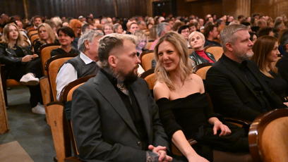 FOTO: Lenny po boku svého snoubence Marpa.