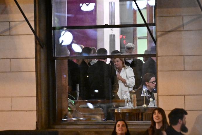 Jitka Schneiderová mezi hosty. 