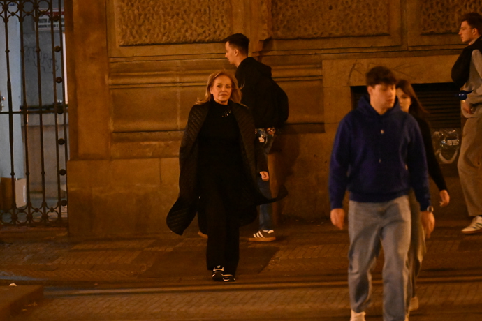 Dagmar Havlová při odchodu. 