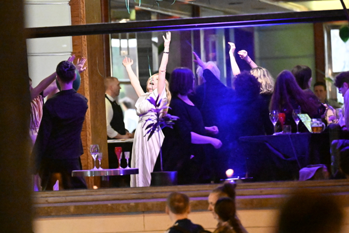 Aňa Geislerová to roztočila na parketu. 