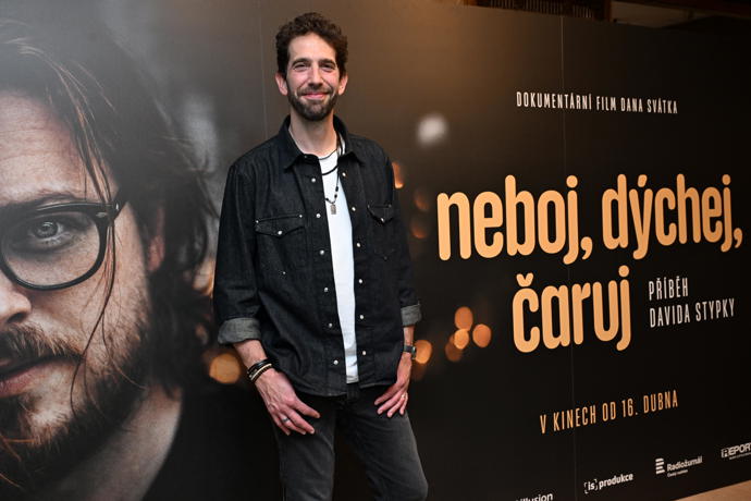 Frontman kapely Jelen Jindra Polák. 