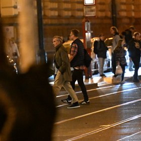 Jiří Macháček přišel na party později. 