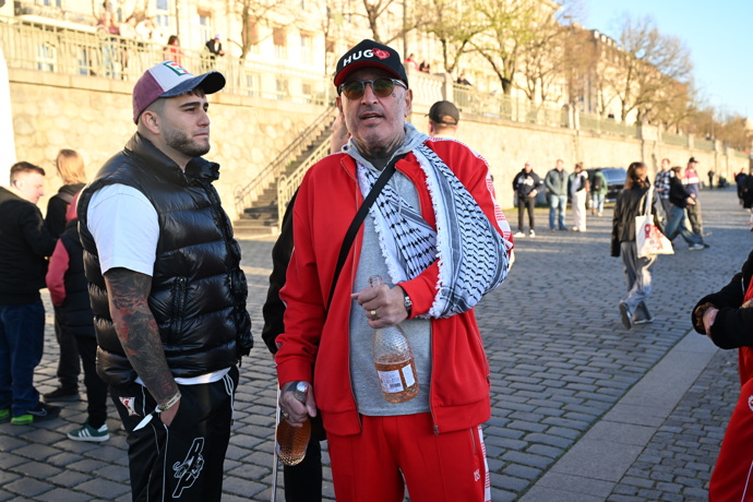 Zápasníci Clashe se přišli rozloučit s Mínou.