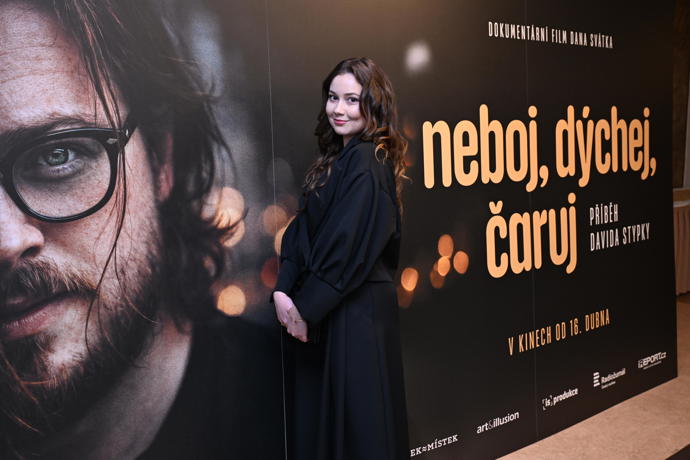 Sabina Rojková si nenechala ujít nový dokument. 