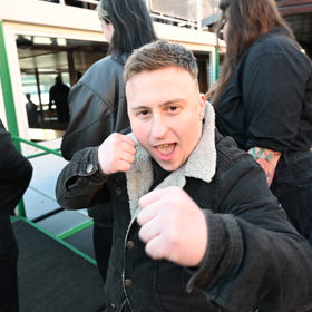 Rozloučit se přišel i Maxgreen.