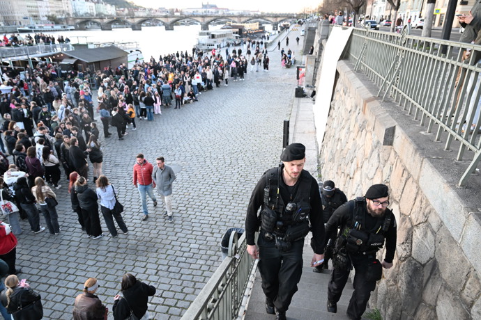 Na bezpečnost a klidný průběh dohlížely policejní hlídky.