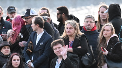 FOTO: Standa Lukeš zamával.
