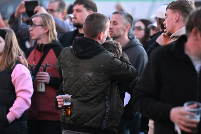 Maxgreen se emočně zhroutil.