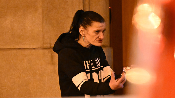 Narkomanka Katka vyprávěla lidem svůj život.