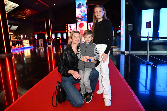 Iveta Lutovská se svými milovanými dětmi.