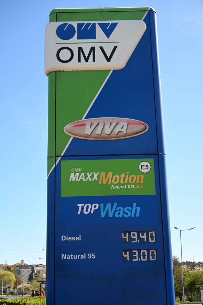 Na čerpací stanici OMV vyjde diesel na 49.40 korun.