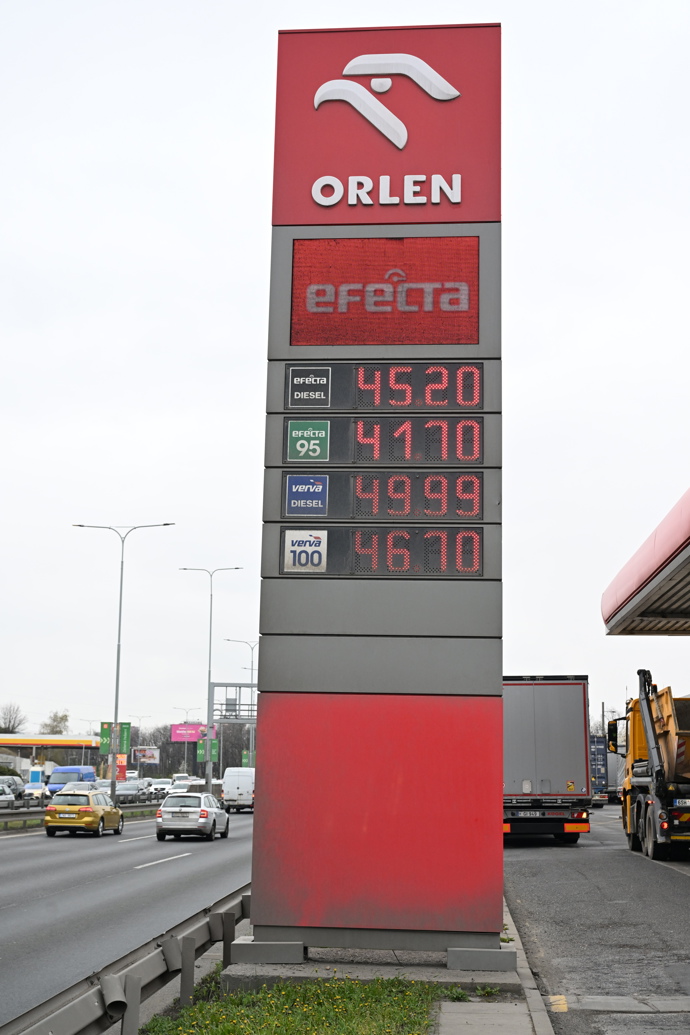 Čerpací stanice ORLEN nabízí diesel za 45,20 korun.