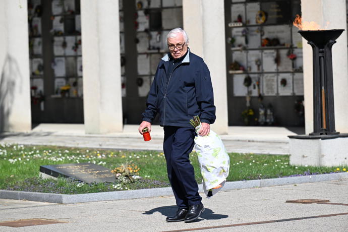 Poslední rozloučení s diskařem Imrichem Bugárem.