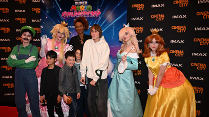 FOTO: Lejla Abbasová se svými dětmi.