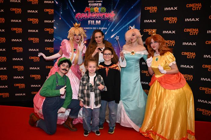 Martina Gavriely si premiéru filmu Super Mario nenechala ujít.