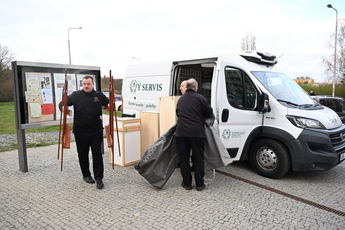 Poslední rozloučení s Dominikou Elischerovou.