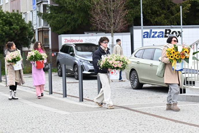 Poslední rozloučení s influencerkou Dominikou Elischerovou alias Mínou.