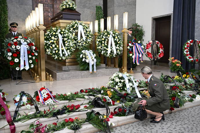 Poslední rozloučení s diskařem Imrichem Bugárem.