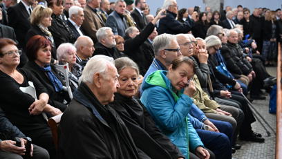 FOTO: Poslední rozloučení s diskařem Imrichem Bugárem.