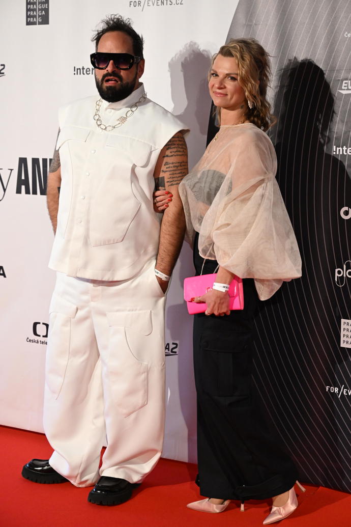 Jiří Burian se ženou.