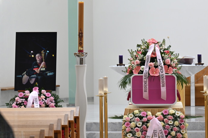 Poslední rozloučení s Dominikou Elischerovou.