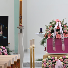 Poslední rozloučení s Dominikou Elischerovou.