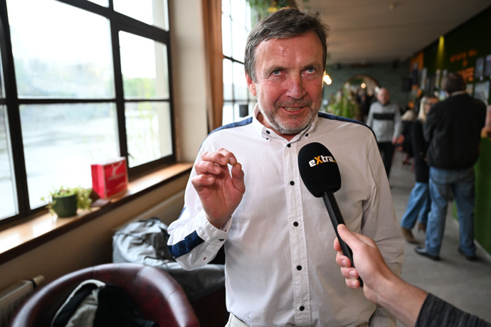 Herec vysvětlil, že si sice neplatil vysoké odvody, ale dokázal se zajistit jinak.