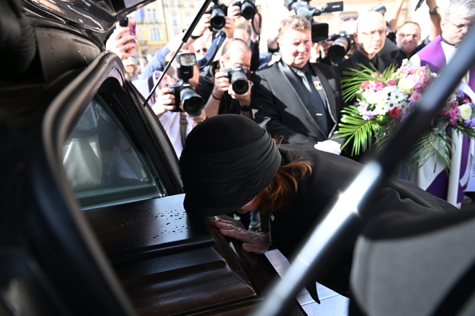 Manželka Jana, Radka Potměšilová.