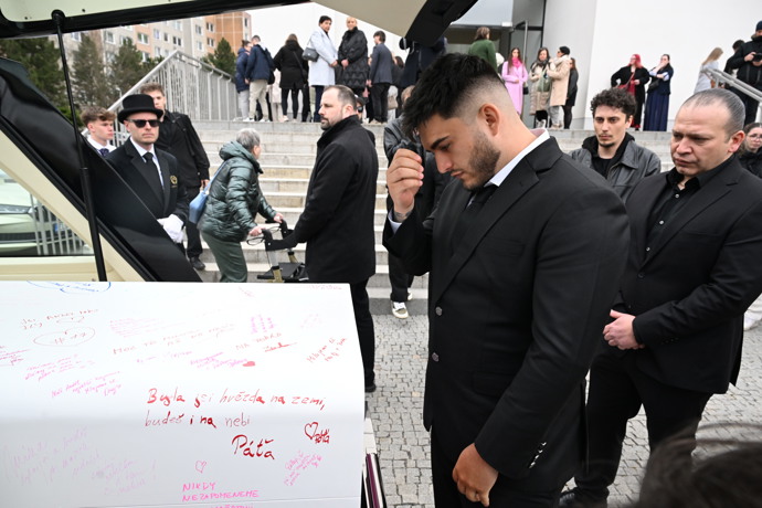 Samir Margina se loučil s Mínou. 