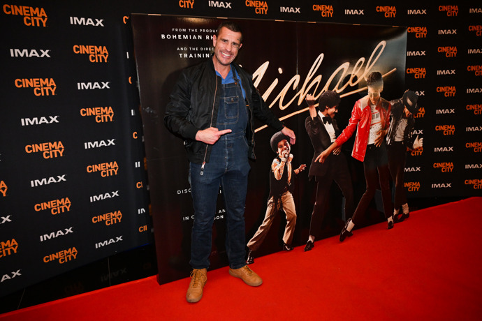 Premiéru filmu Michael si nenechal ujít ani Robert Rosenberg. 